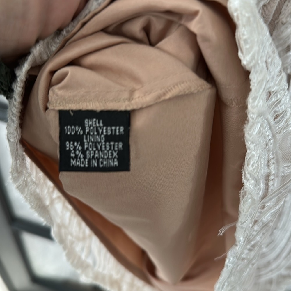 Adrianna Papell special occasion off white dress - Picture 6 of 6